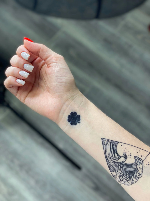Долговременная татуировка Клевер Ink-Ok