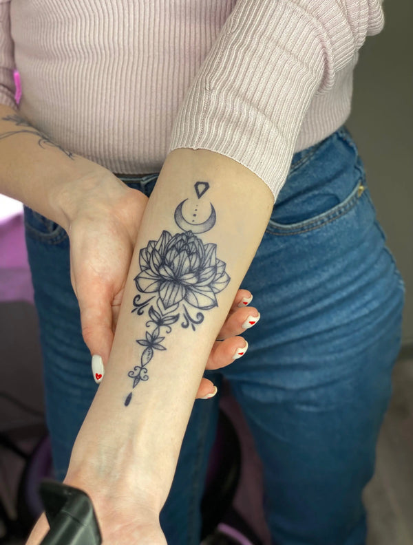 Долговременная татуировка Лотос Ink-Ok