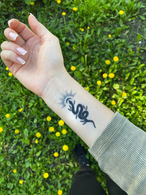Долговременная татуировка Змея Ink-Ok